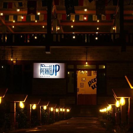 Perkup Hostel Kasol Exteriör bild