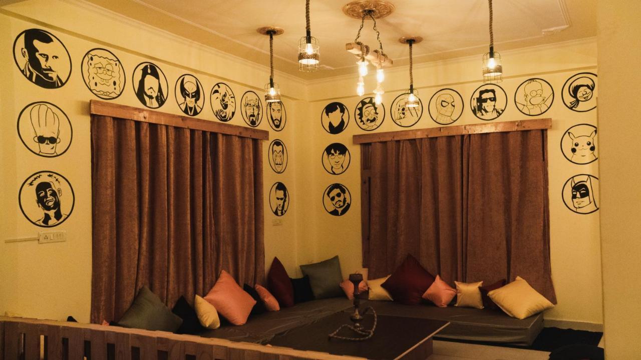 Perkup Hostel Kasol Exteriör bild