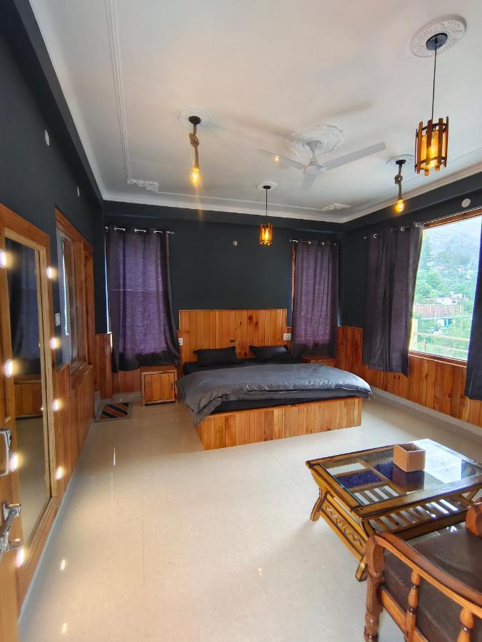 Perkup Hostel Kasol Exteriör bild