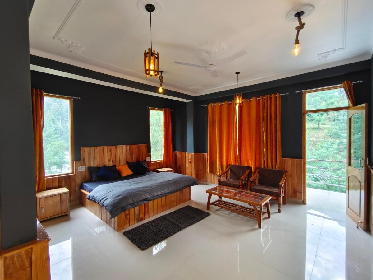 Perkup Hostel Kasol Exteriör bild