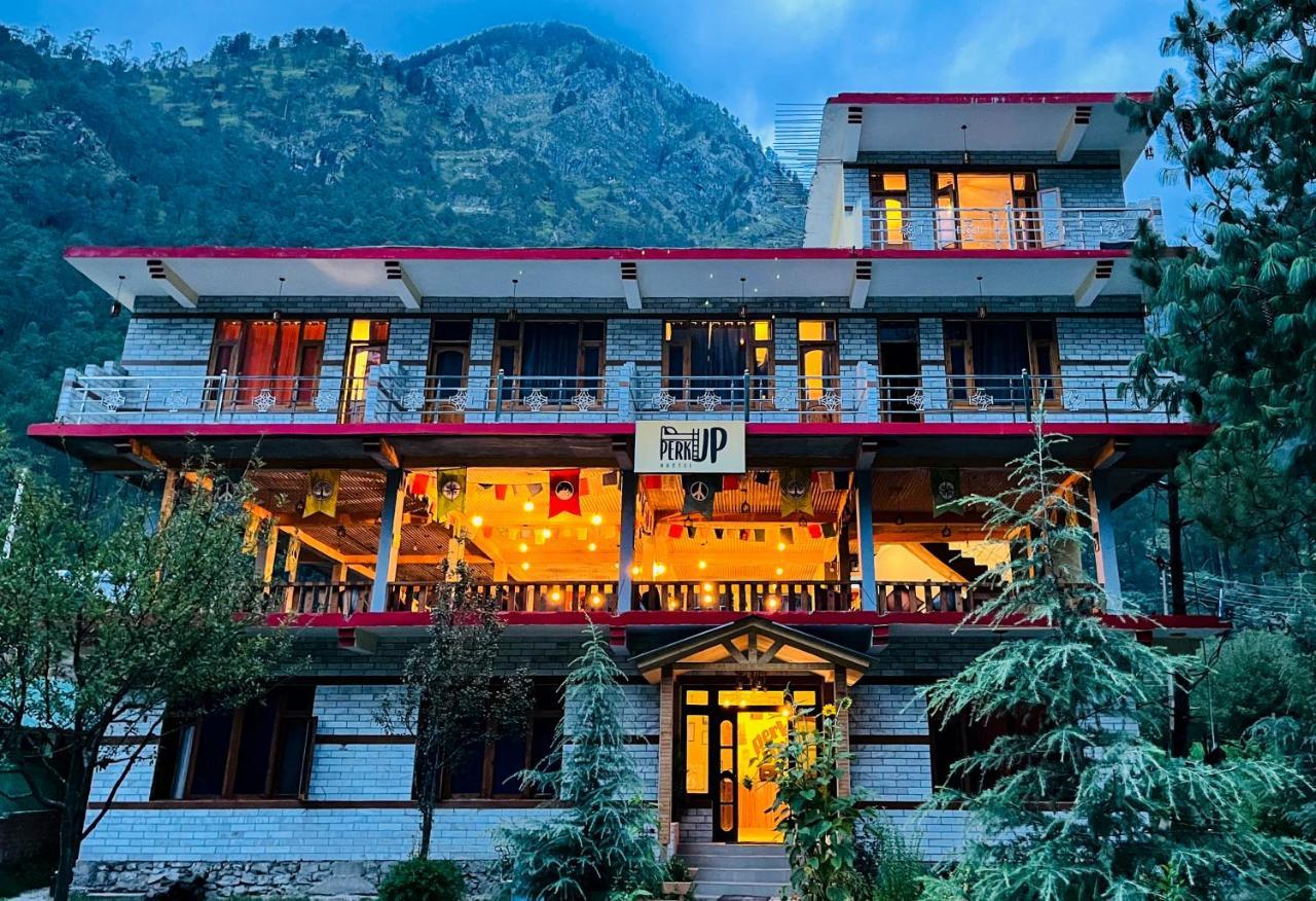 Perkup Hostel Kasol Exteriör bild