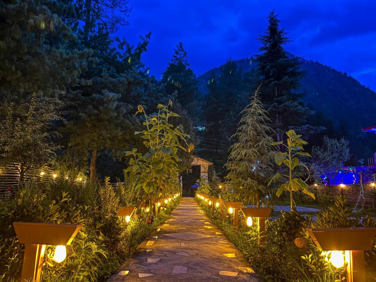 Perkup Hostel Kasol Exteriör bild
