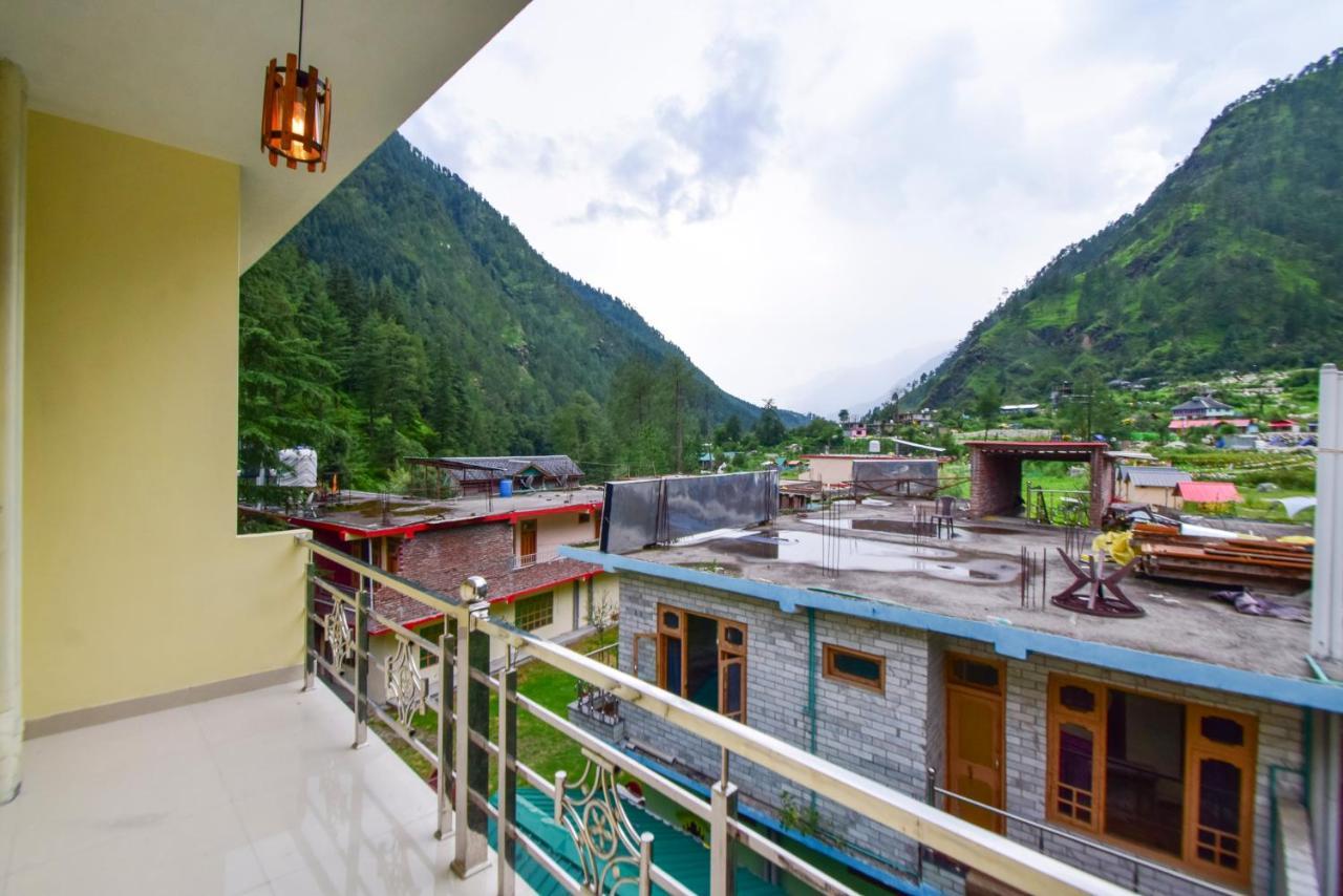 Perkup Hostel Kasol Exteriör bild
