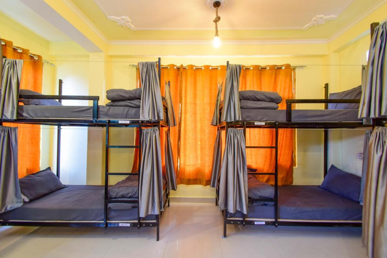 Perkup Hostel Kasol Exteriör bild